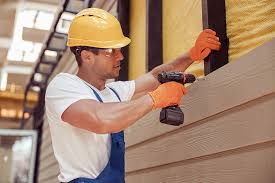 Siding Removal and Disposal in Woodstock, IL